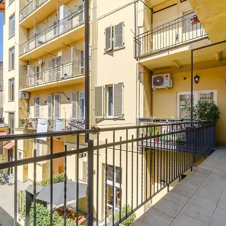 Apartment Guesthost - Near Campus Einaudi Turin