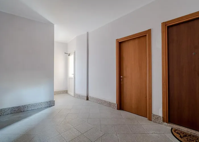 Apartment Guesthost - Near Campus Einaudi