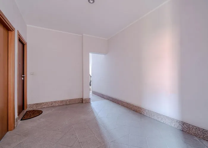 Διαμέρισμα Guesthost - Near Campus Einaudi